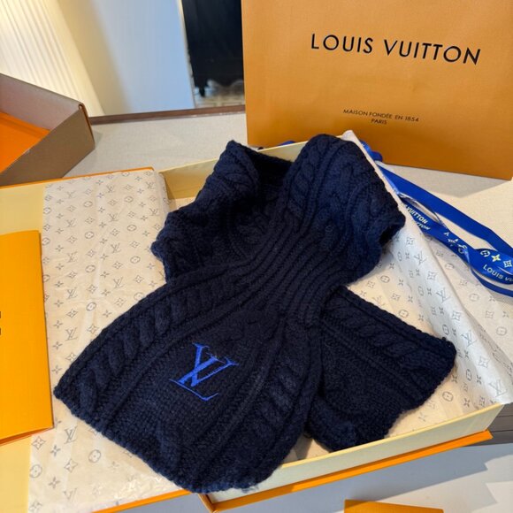 Louis Vuitton ONLY MINI CABLE Scarf - Picture 1 of 4